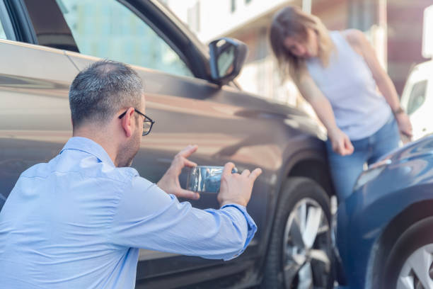 Professional Car Insurance Near Me technician working in Delavan, IL